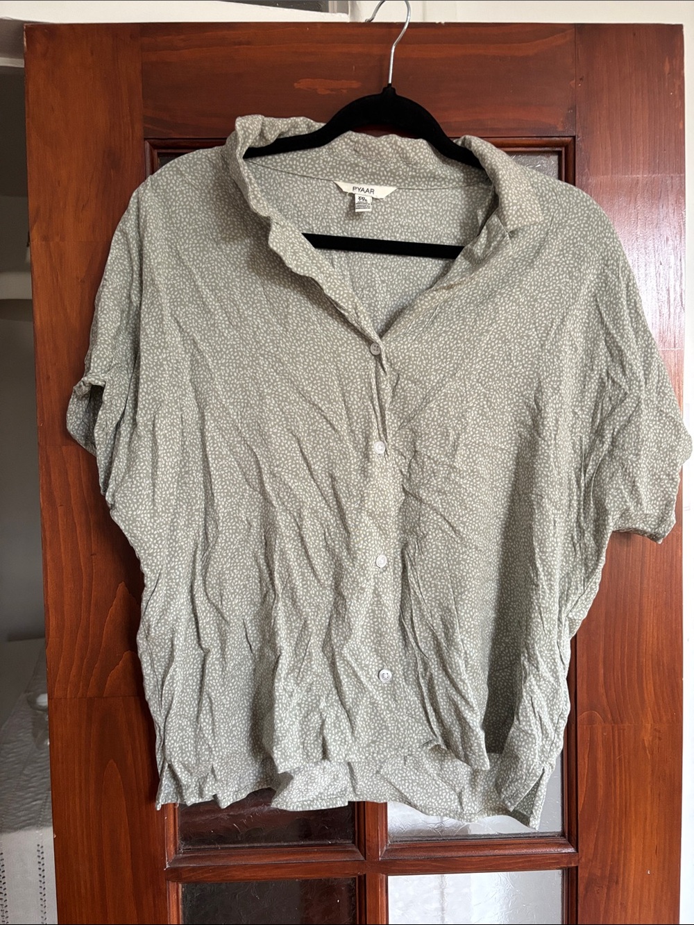 Men's Short Sleeve Button-Up Shirt in Light Sage